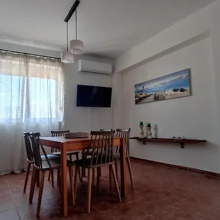 Kristallia - Surf Nyaraló